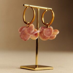 Sezane Flora Hoops in Blush